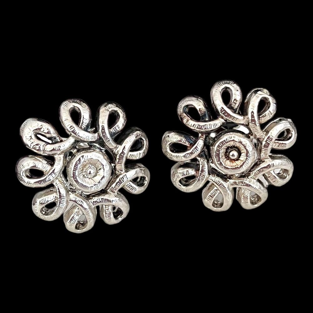 Vintage 1980s Earrings Antiqued Silver Open Design Clip On - 2C